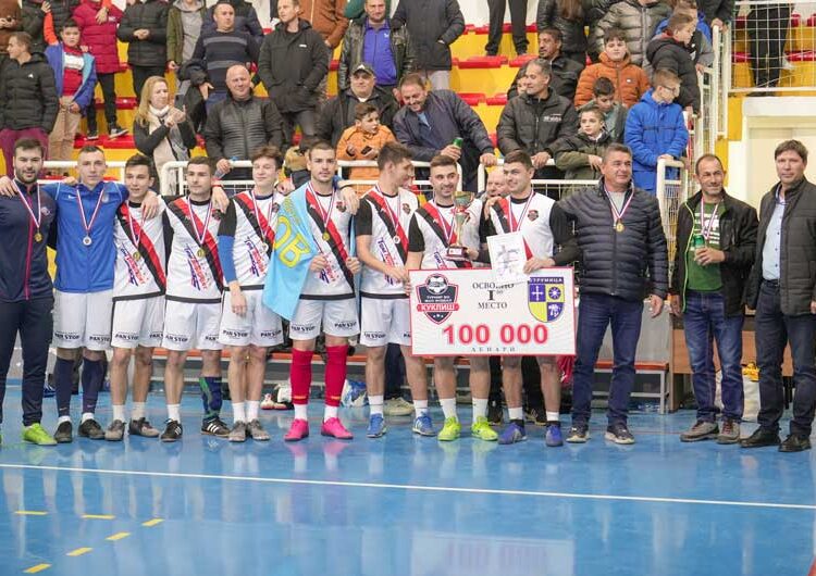 Екипата „Баламов компани“ е победник на Новогодишно-Божиќниот турнир во Куклиш