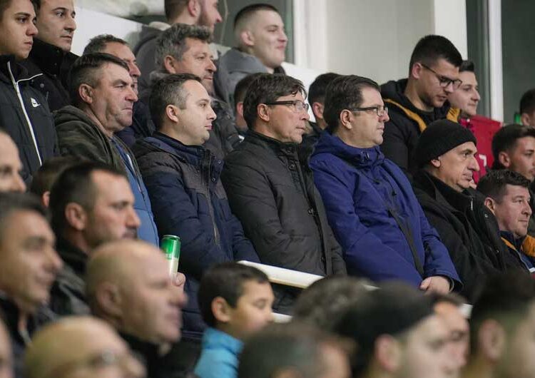 Екипата „Баламов компани“ е победник на Новогодишно-Божиќниот турнир во Куклиш