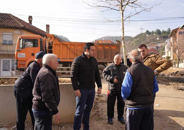 Градоначалникот Костадинов на увид на градежните активности долж поројот „Крушевска Република“