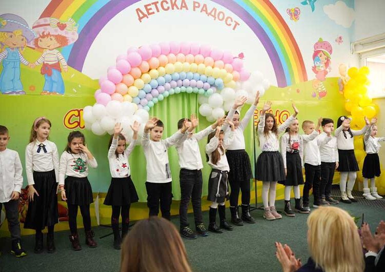 Во Клонот 3 на Детската градинка „Детска радост“ отворено инклузивно игралиште