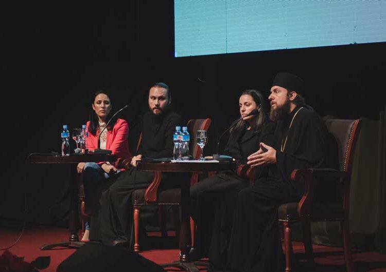 Фондација „Елеуса“ организираше трибина – За зависниците има надеж, има голем број на светли приказни кои излегле од мракот