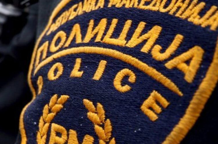 Уапсен скопјанец, во својот дом присилно држел 30-годишна струмичанка