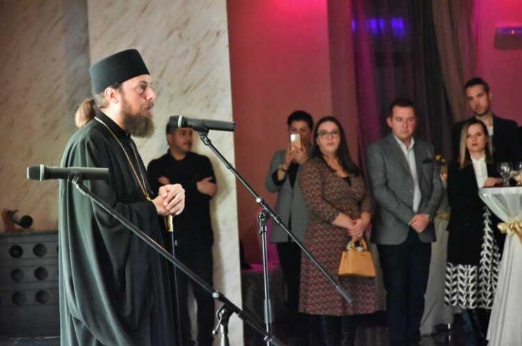 „Елеуса Фондација“ ги претстави своите хуманитарни активности во ова година – 750 хуманитарни пакети и над 2.500 топли оброци