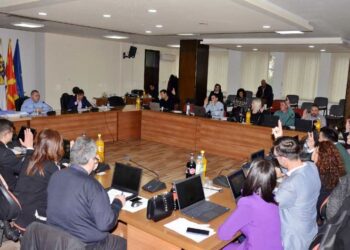 Општина Струмица им даде на трајно користење објекти на градинките „Детска радост“ и „Виножито“, како и на ООУ „Маршал Тито“ во Муртино