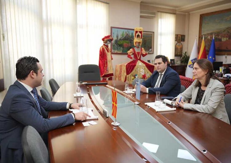 Филипиду и Костадинов ќе ја унапредуваат соработката меѓу Грчката амбасада и Општина Струмица