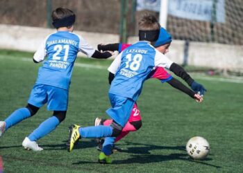 Младите фудбалери на „Академија Пандев“ го имаа првото искуство со квалитетни екипи на турнирот „Вихрен Куп 2023“ во Бугарија