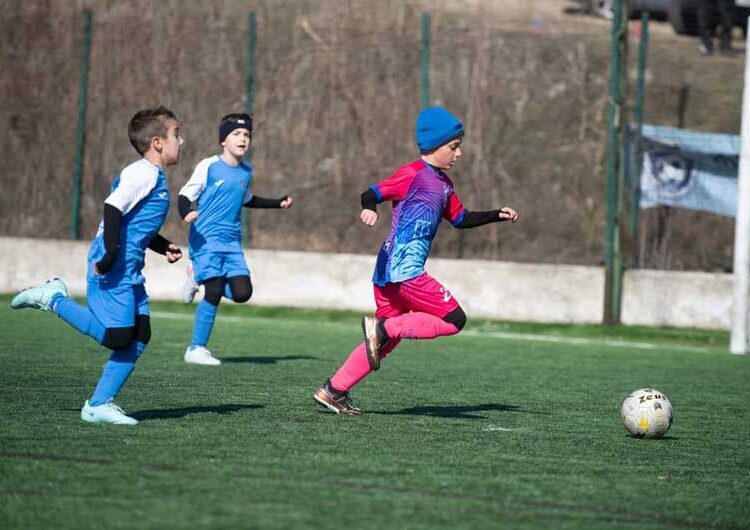 Младите фудбалери на „Академија Пандев“ го имаа првото искуство со квалитетни екипи на турнирот „Вихрен Куп 2023“ во Бугарија