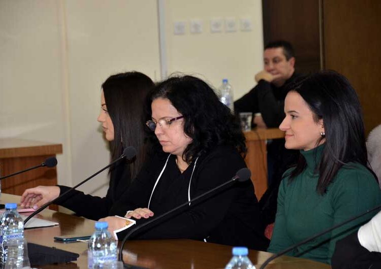 Просветните работници и бизнисмени дебатираа за унапредување на средното стручно образование во општина Струмица