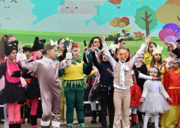 Детски карневал во Струмица – пчелки, мравки, жаби, бувчиња, медузи…