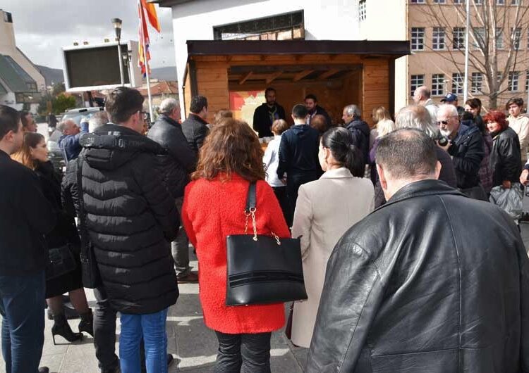 На Чист понеделник 1500 порции бел фасуљ беа поделени на плоштадот во Струмица