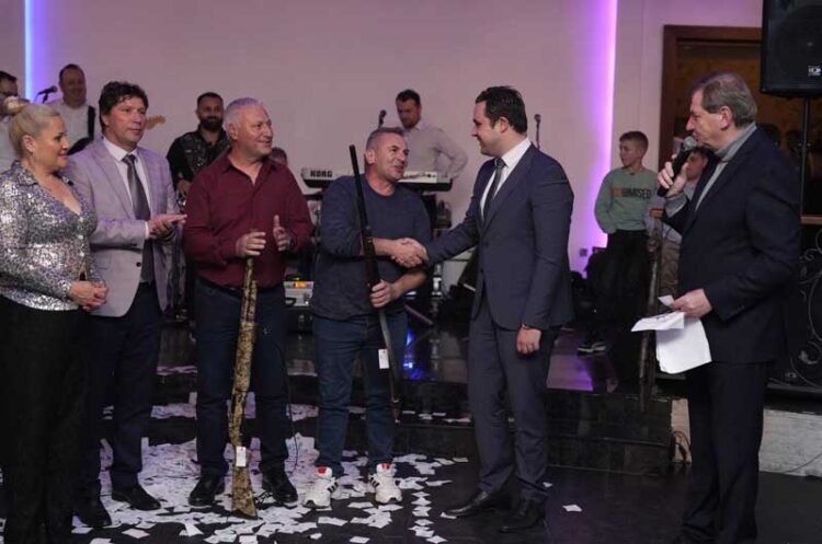 Струмичките ловџии ја завршија ловната сезона, традиционално со „ловечка забава“