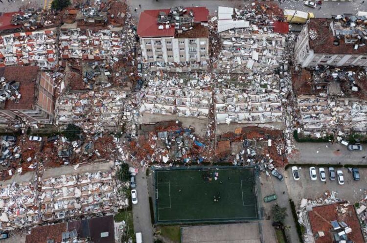 Министерот за здравство ги повика здравствените работници да се вклучат во хуманитарните акции за Турција