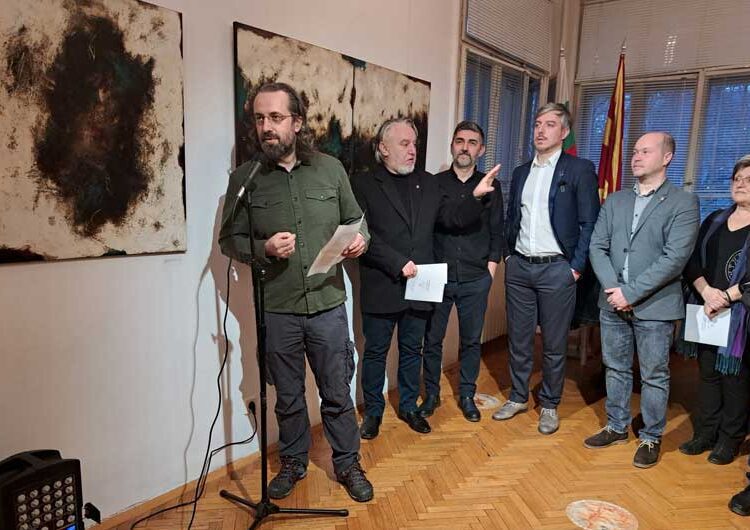 Поставена изложба на Марјан Ѕингаров во КИЦ на Македонија во Софија