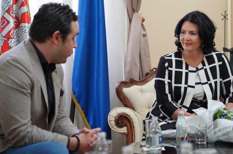 Струмичкиот градоначалник Костадинов на средба со градоначалничката на Ниш, Драга Сотировски