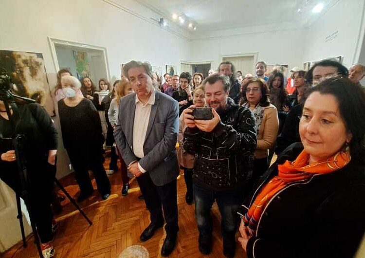 Поставена изложба на Марјан Ѕингаров во КИЦ на Македонија во Софија