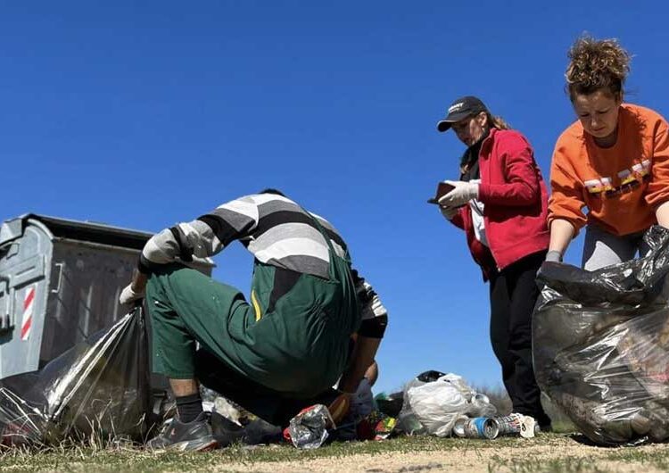 Се исчисти ѓубрето од ридовите и излетничките места во струмичкиот регион – акција на екоактивистите со поддршка на општините