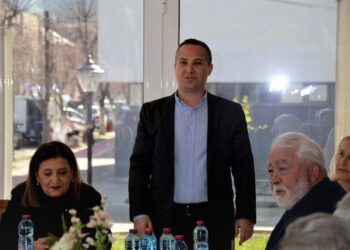 Струмичкиот СДСМ организираше средба на министерката Тренчевска и пратеничката Спасова со пензионери од Струмица