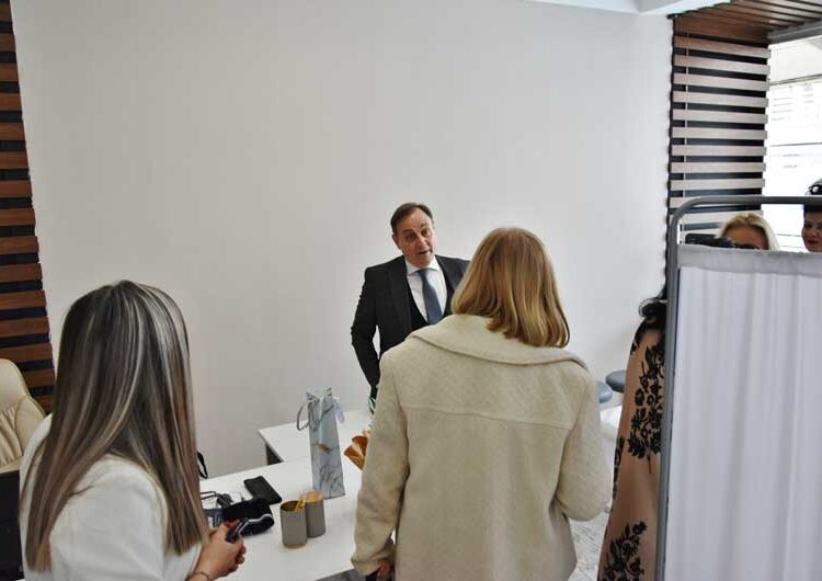 Познатиот кардиолог д-р Златко Стојменов отвори специјалистичка ординација и во Струмица