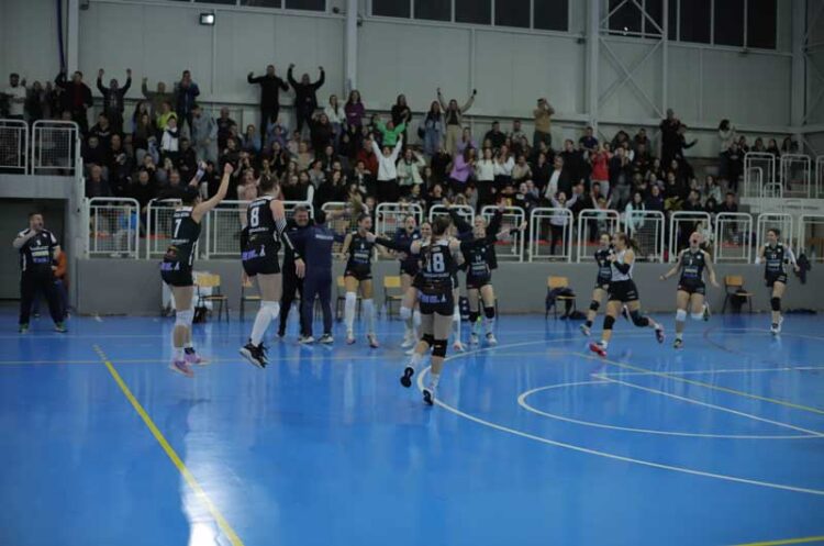 Девојките на „Наковски Волеј“ ги надиграа во Струмица шампионките на „Работнички Скопје“