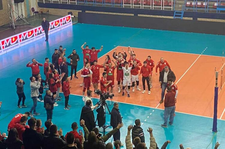 „Борец“ ќе ја предизвика „Струмица Никоб“ во финалето, откако вечерва ја победи „Шкендија“