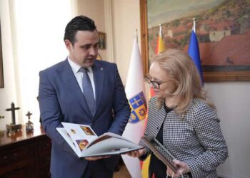 Амбасадорката на Романија во Македонија, Адела Моника Аксинте во посета на Струмица