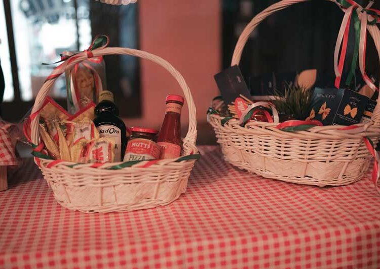 Во центарот на Ново Село по втор пат се одржа „Пролетен концерт“ – спој од музика, храна и вино