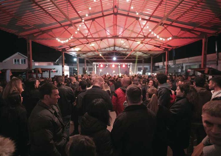 Во центарот на Ново Село по втор пат се одржа „Пролетен концерт“ – спој од музика, храна и вино