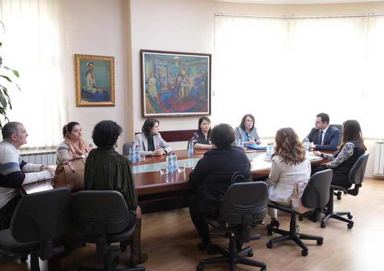 Општина Струмица и Здружението за асистивна технологија „Отворете ги прозорците“ потпишаа Меморандум за соработка