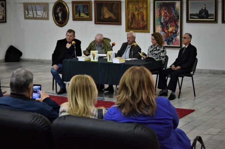 Необјавени ракописи од Антон Панов ставени во книгата „Мисли и размислувања“ промовирана на неговиот роденден