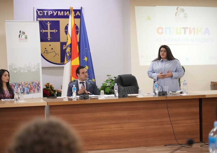 Градоначалникот Костадинов и младите разговараа за формирањето на Локален Младински совет