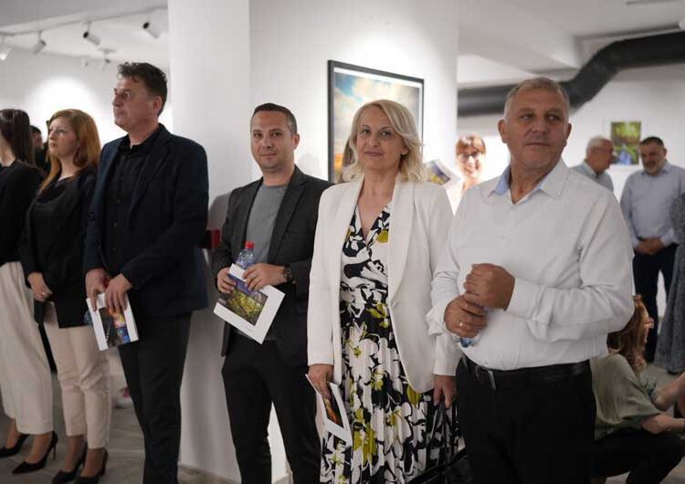 „Во мир и во тишина“ во Градската Уметничка галерија „Елеуса Фондација“ постави изложба на отец Гаврил