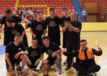 Екипата на III година – Гимназиско најдобри кошаркари на првиот турнир на СОУ „Јане Сандански“