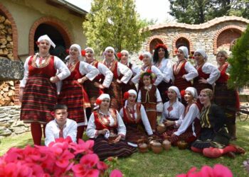 Ѓурѓовденски обичај на „Струма“ во Вилата на Лазарови