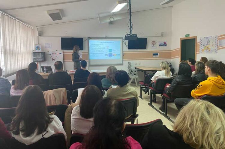 Во струмичката гимназија се одржа завршниот настан од Еразмус+ проектот HiClass