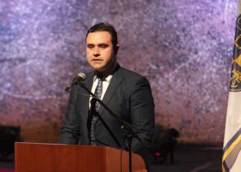 Градоначалникот Костадинов најави враќање на подзаборавените вредности во образованието, а мобилните да не бидат на дофат на учениците во време на настава