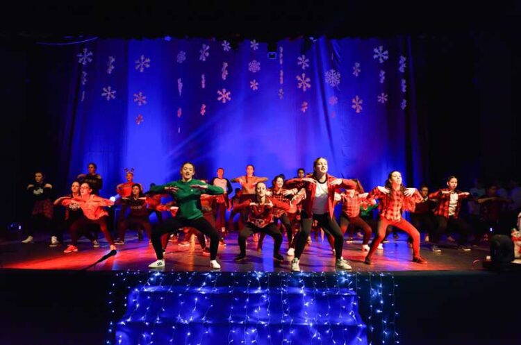 Викендот ќе се танцува во Струмица – над 2000 танчери доаѓаат на два големи натпревари