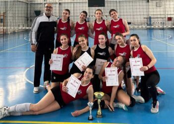 Одбојкарките на СОУ „Јане Сандански“ – шампионки, Добрина Хаџитосева – најдобра одбојкарка