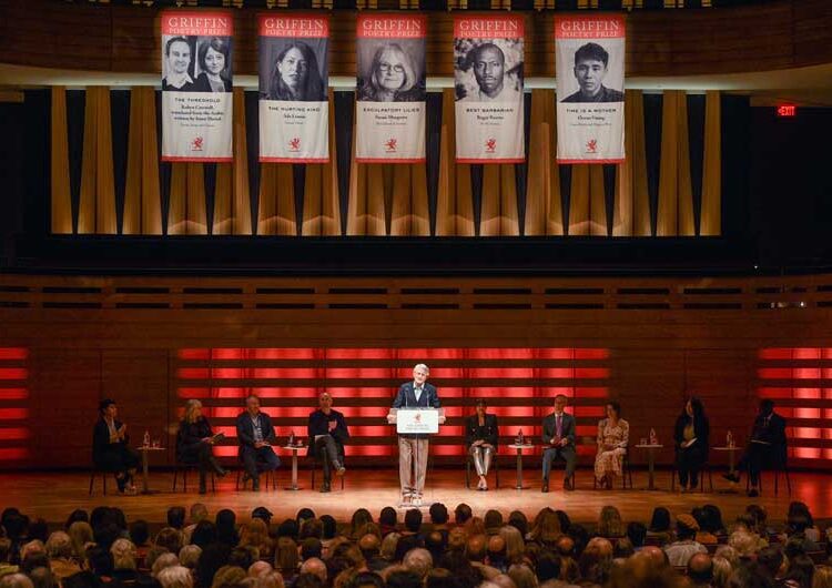 Никола Маџиров дел од жирито за престижната награда за поезија „Griffin Poetry Prize“, а ја доби Роџер Ривс