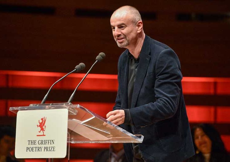 Никола Маџиров дел од жирито за престижната награда за поезија „Griffin Poetry Prize“, а ја доби Роџер Ривс