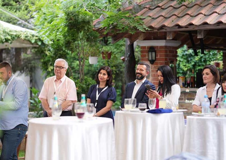 Во Струмица се одржува Регионална Конференција на медицинските лаборанти