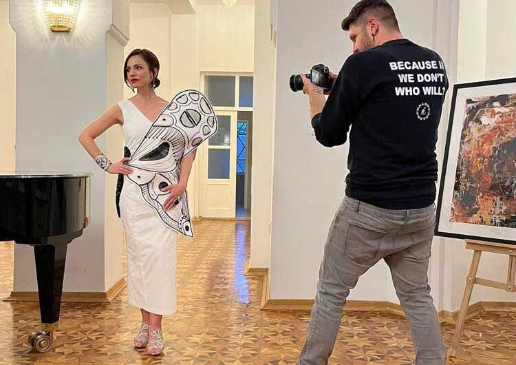 Мода, стил, убавина низ Офицерскиот дом во Битола – „Креативен ден 2023“, се претстави и струмичкото училиште „Никола Карев“