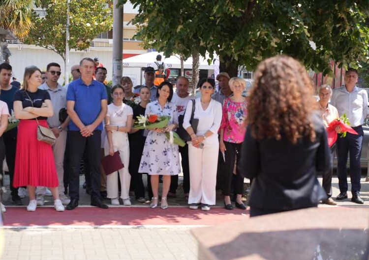 Одбележување: 22 години од убиството на македонските бранители Атанас Јанев и Кољо Китанов