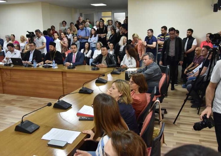 Бурно беше на јавната расправа за предлог Законот за родова еднаквост – се реагираше на една верзија, а имало нова верзија на законот