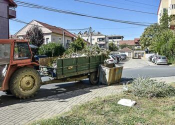 „Комуналец“ во недела почнува со „генералка“, ако имате отпад пријавете на 13 110 за да го подигнат од вашиот двор