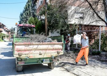 Собрани 50 кубни метри кабаст отпад од долниот дел на градот, од утре генерално чистење на селата во општина Струмица, почнувајќи од Костурино и Водоча