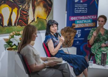 Струмичанката Виолета Танчева – Златева ја промовираше својата најнова книга „Раскази од минатиот век“