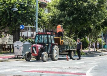 „Комуналец“ собра 150 кубни метри разновиден отпад од „генералката“, акцијата ќе се продолжи и во недела