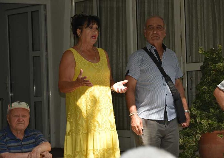 Струмичките пензионери освен што бараат линеарно покачување на пензиите бараат и оставка од Данче Даскаловска и Станка Трајкова