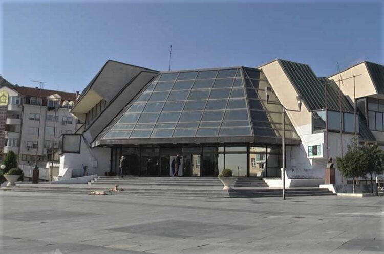 Во среда „Играме со шампионите“ пред Центарот за култура во Струмица