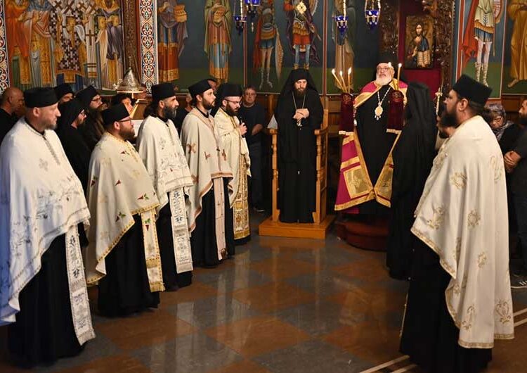 Грчкиот Митрополит на Додимотихо, Орестиада и Суфли служеше во Црквата „Св. Петнаесет“